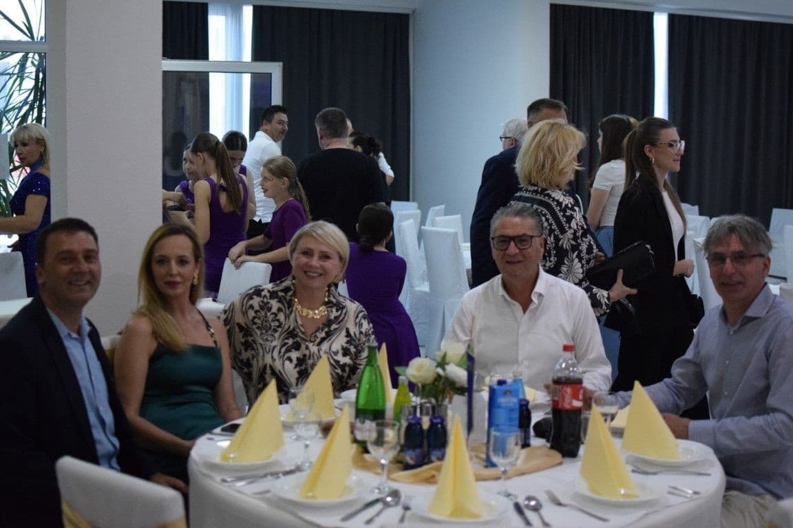 Svečana proslava povodom prve godišnjice rada Rotary kluba Cazin - pregled slike 5